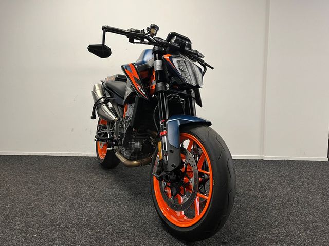 ktm - 890-duke-r