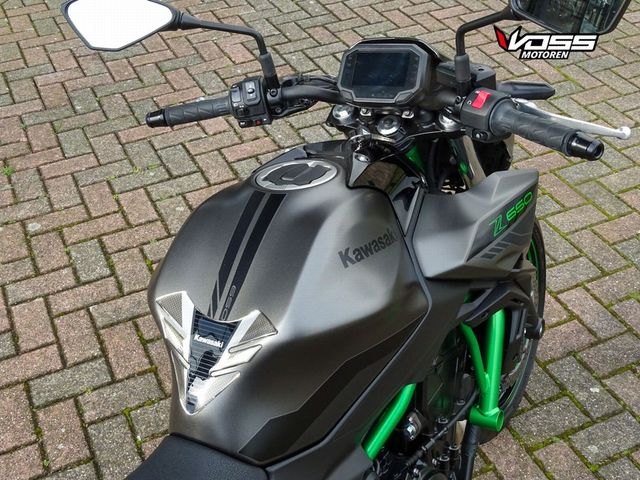 kawasaki - z650