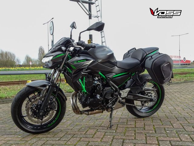kawasaki - z650