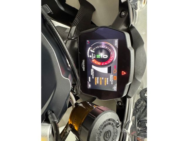 triumph - speed-triple-1200-rr