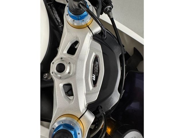 triumph - speed-triple-1200-rr
