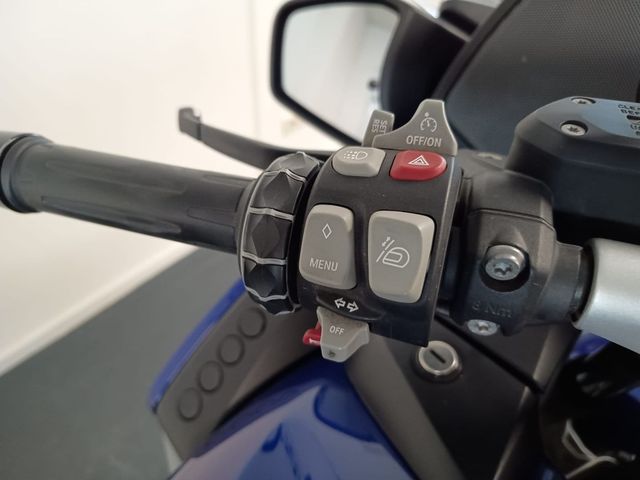 bmw - r-1200-rt