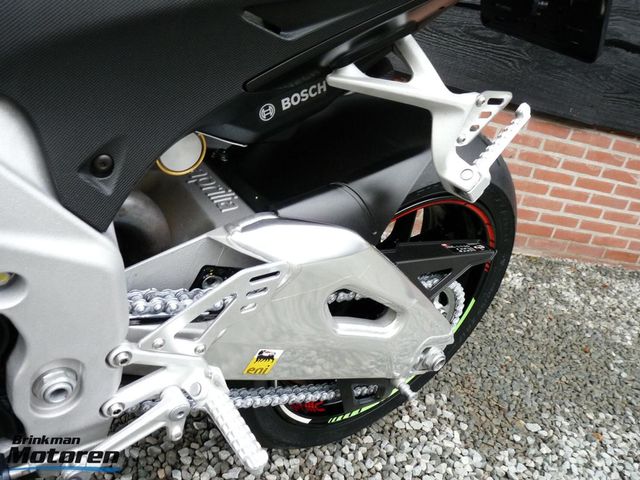 aprilia - tuono-v4-r-aprc