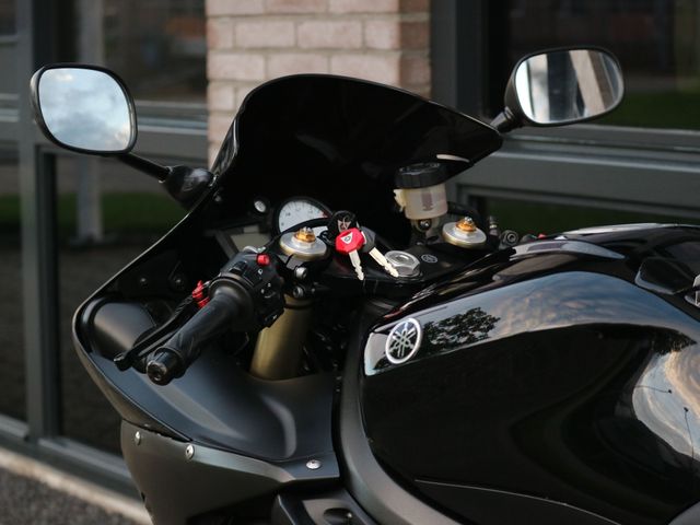 yamaha - yzf-r6