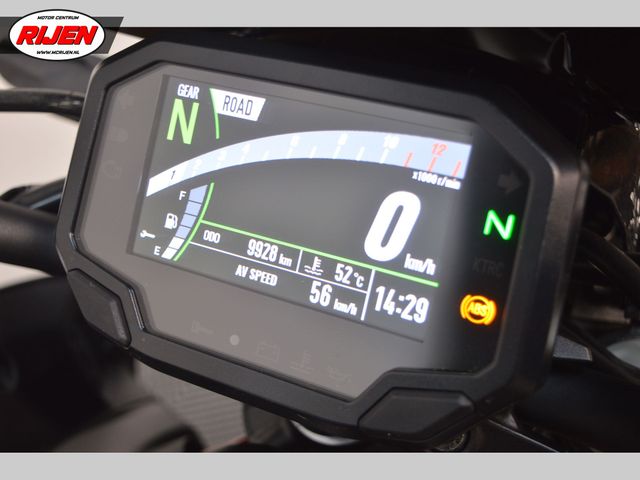 kawasaki - z900