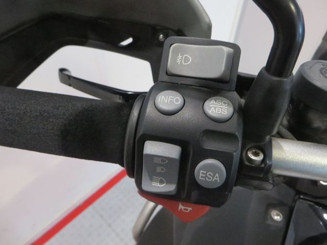 bmw - r-1200-gs-adventure-triple-black