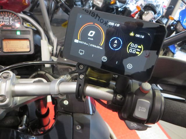 bmw - r-1200-gs-adventure-triple-black