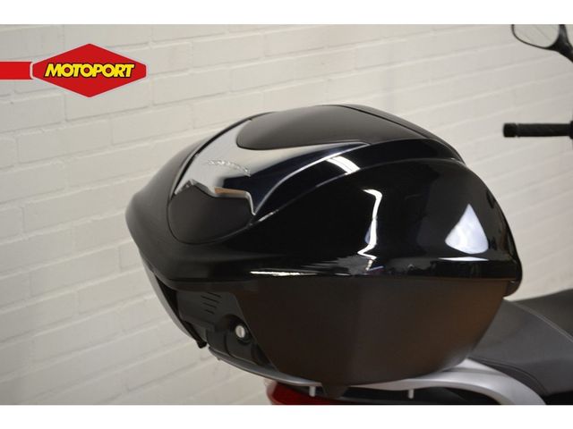 honda - sh-300i---abs