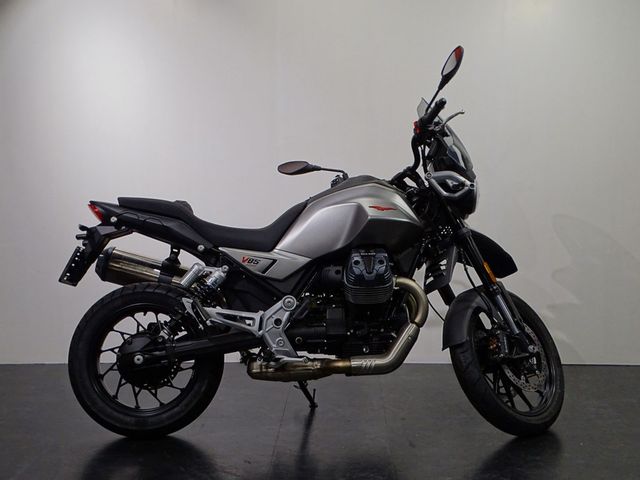 moto-guzzi - v-85-strada