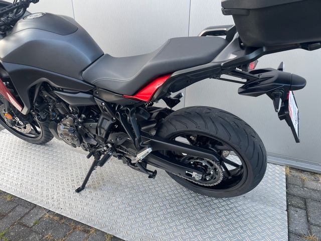 yamaha - tracer-7