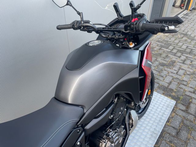 yamaha - tracer-7