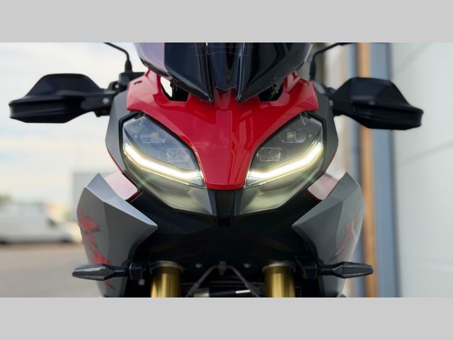bmw - f-900-xr
