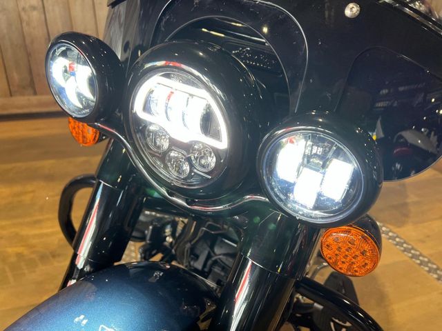 indian - super-chief-limited