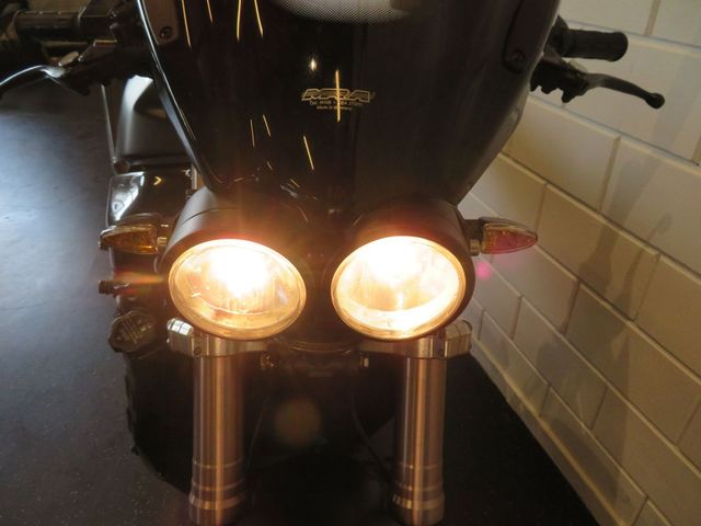 kawasaki - zxr-750