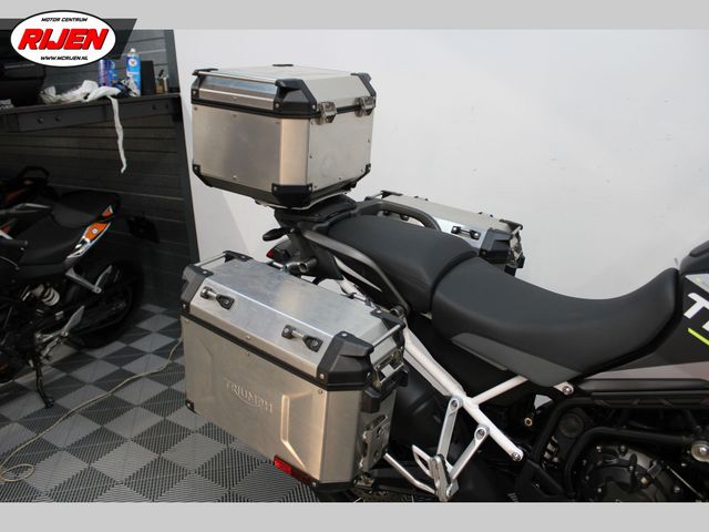 triumph - tiger-900-rally-aragon-edition