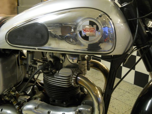 norton - dominator