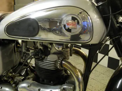 NORTON DOMINATOR – foto 4