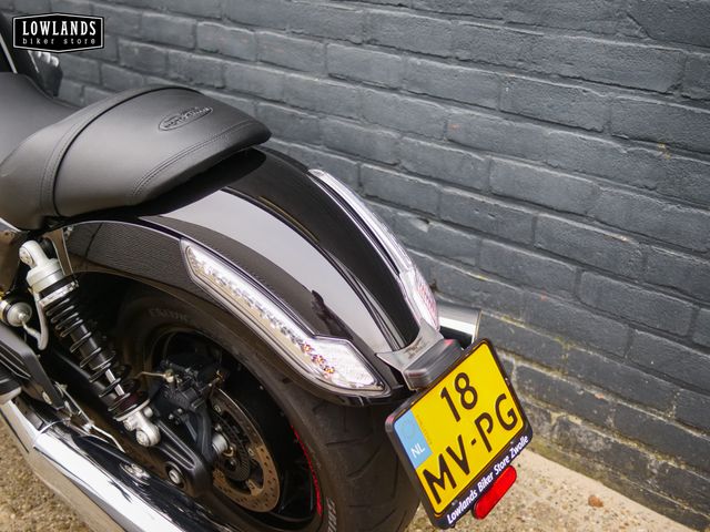 moto-guzzi - california-1400-touring