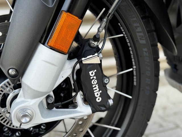 bmw - r-1250-gs-adventure