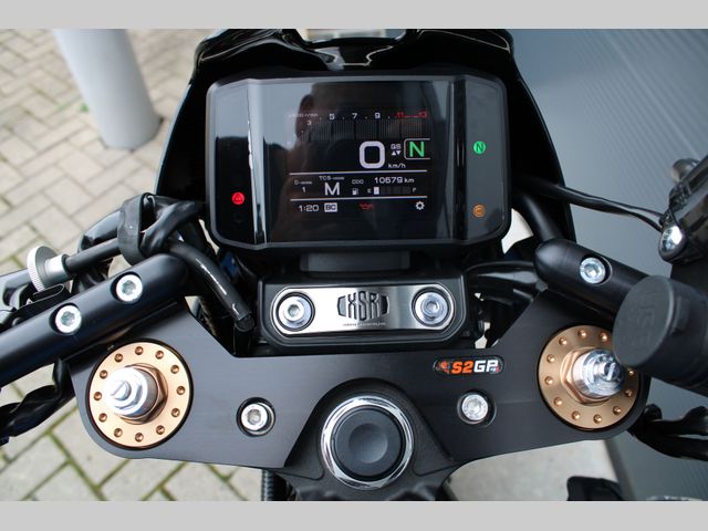 yamaha - xsr-900-abs