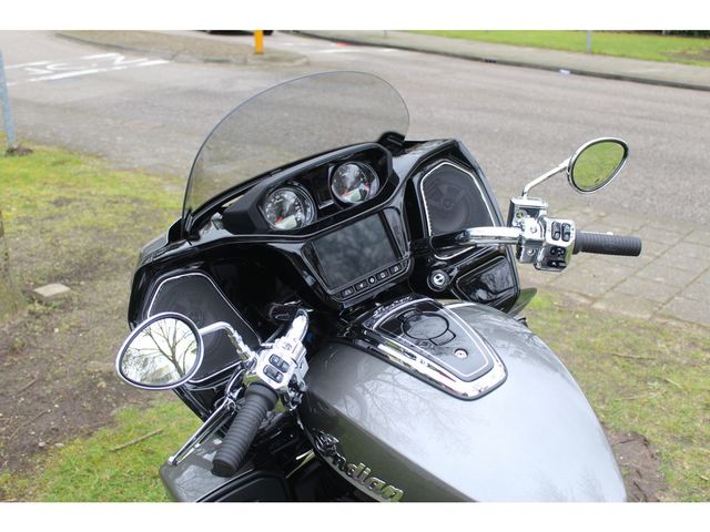 indian - pursuit-dark-horse