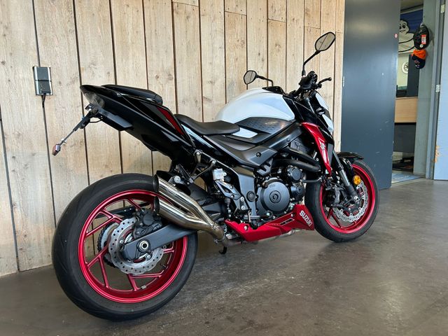 suzuki - gsx-s-750-a