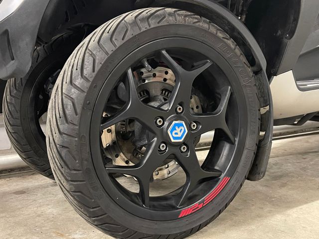 piaggio - mp3-500-sport-hpe-abs-asr