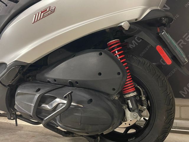 piaggio - mp3-500-sport-hpe-abs-asr