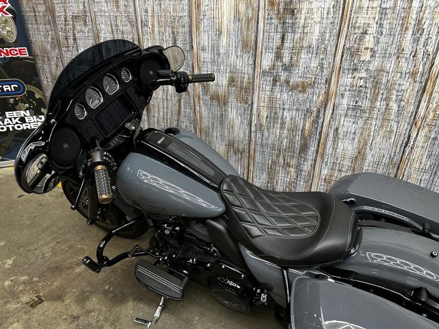 harley-davidson - street-glide-st-flhxst