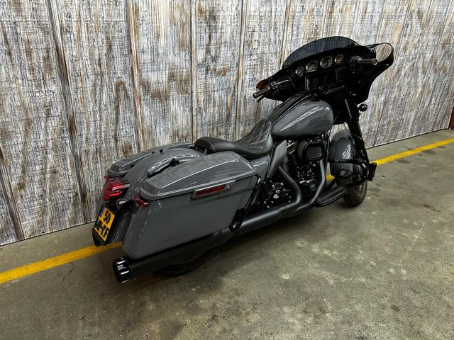 harley-davidson - street-glide-st-flhxst