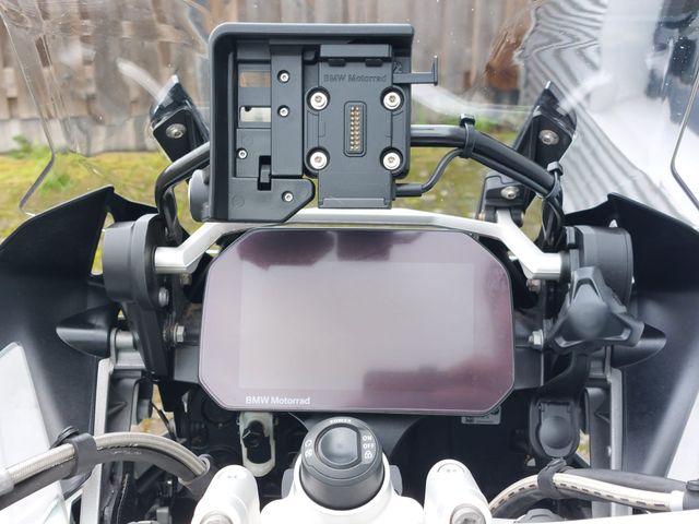 bmw - r-1250-gs-adventure