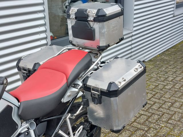 bmw - r-1250-gs-adventure