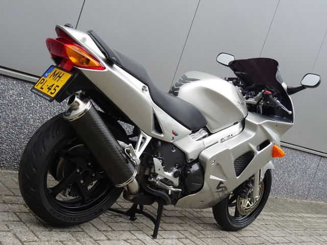 honda - vfr-800