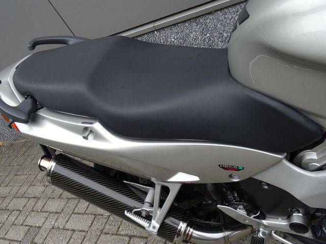 honda - vfr-800