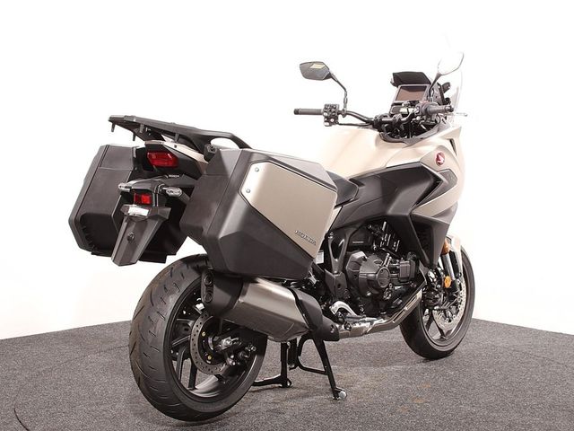 honda - nt-1100-dct