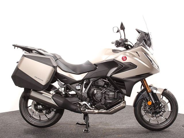 honda - nt-1100-dct
