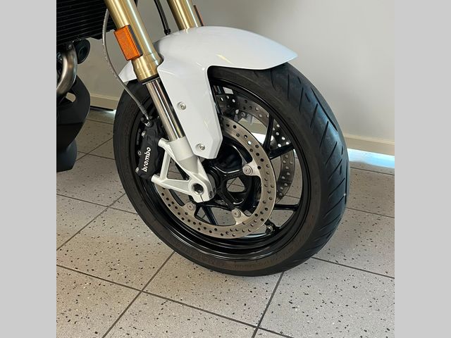 bmw - f-800-r