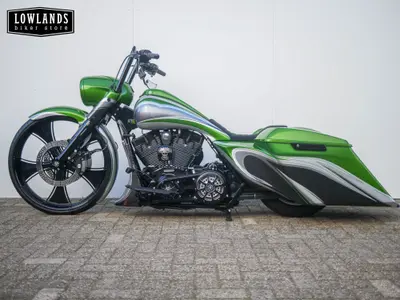 HARLEY-DAVIDSON ROAD KING CLASSIC FLHRC – foto 2