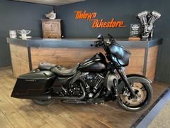 HARLEY-DAVIDSON STREET GLIDE SPECIAL FLHXS