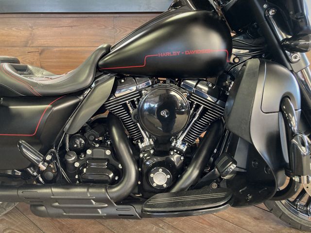 harley-davidson - street-glide-special-flhxs