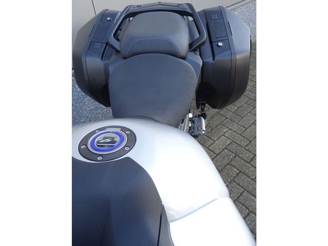 yamaha - tracer-9-gt