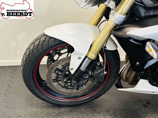 triumph - street-triple