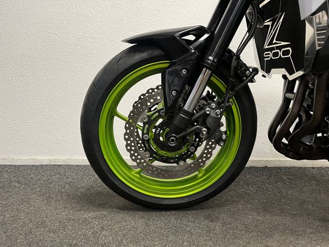 kawasaki - z900