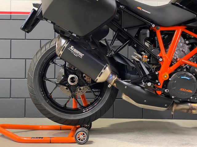 ktm - 1290-super-duke-gt