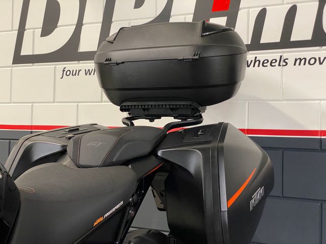 ktm - 1290-super-duke-gt