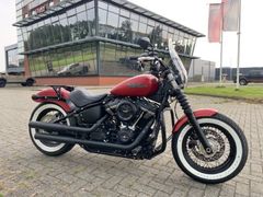 HARLEY-DAVIDSON STREET BOB 107