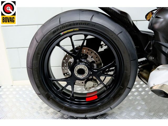 ducati - streetfighter-v4s