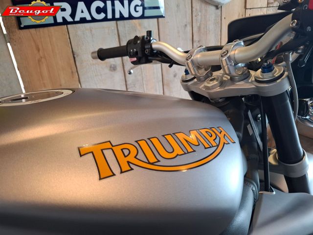 triumph - street-triple-r