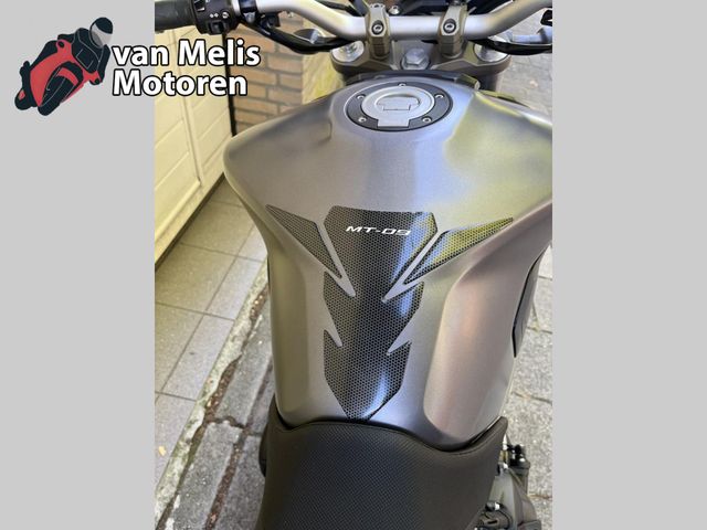 yamaha - mt-09-abs