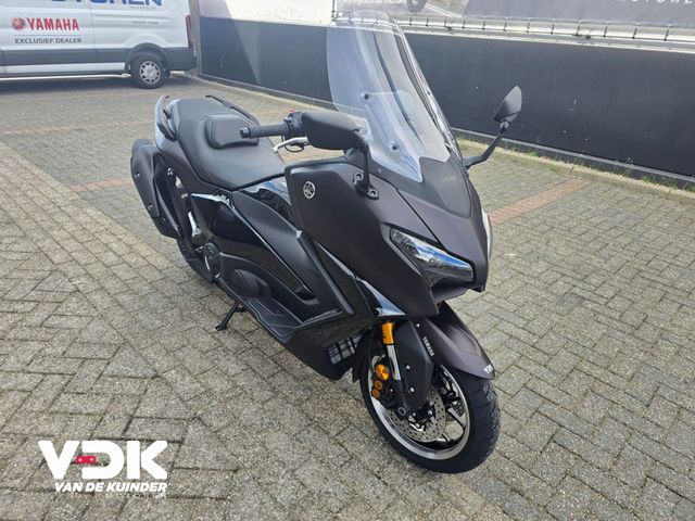 yamaha - tmax-tech-max-560